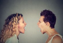 Abuzul emoțional: Ce este și cum poate fi sancționat în România