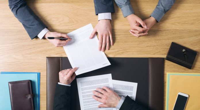 Cât costă o succesiune după 10 ani: impozite și taxe de achitat