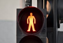 Ce se întâmplă dacă ai trecut pe roșu din greșeală?