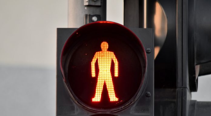 Ce se întâmplă dacă ai trecut pe roșu din greșeală?