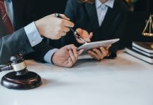 Cum să alegeți un avocat bun: Recomandări și sfaturi utile