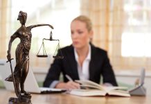 Cât de important este avocatul în procesele judiciare – Sfaturi utile pentru alegerea celui potrivit