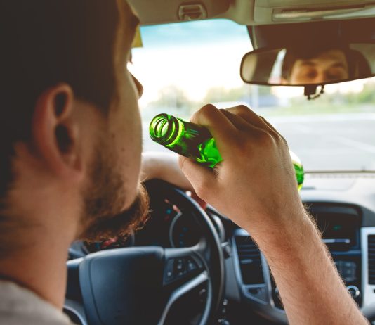 Contravenție alcool: Ce riscuri există și cum să te aperi în cazul în care ești acuzat.
