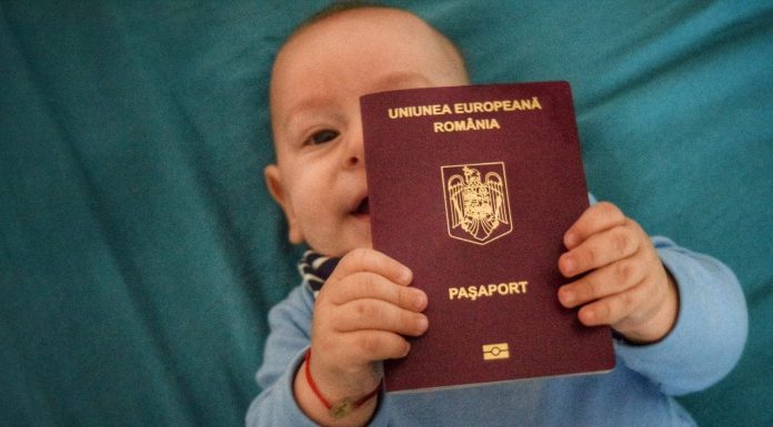 Pașaportul pentru copiii sub 14 ani: Documentele necesare și procedura de obținere