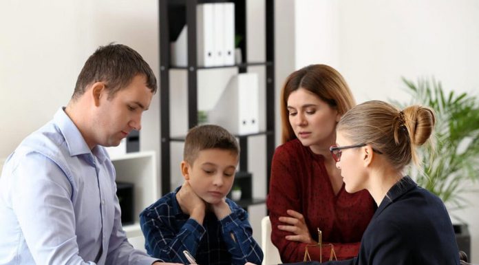 Procura pentru copil minor – trebuie să fie tradusă?