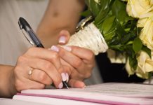 Schimbarea Numele de Familie: Tot Ce Trebuie Să Știi