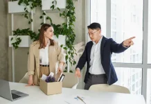 Cum pot contesta o concediere abuzivă?