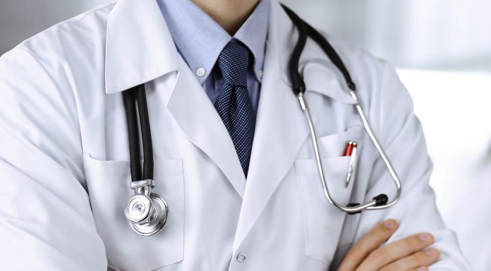 Ce este și cum se aplică responsabilitatea medicului în cazul decesului pacientului?