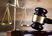 Cum pot schimba avocatul în timpul unui proces?