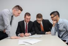 Cum se procedează în cazul unei fuziuni între firme?