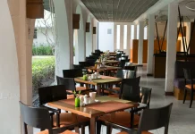 Cum pot obține licența de funcționare pentru un restaurant?