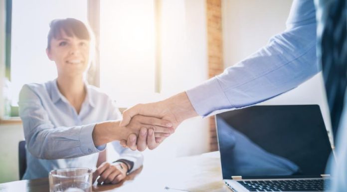 Cum se redactează un contract de colaborare între firme?