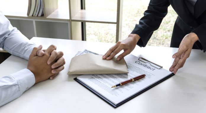 Cum pot rezilia un contract de prestări servicii?