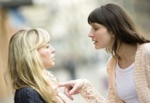 Ce este denunțul calomnios și cum se sancționează?