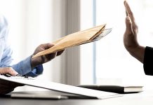 Cum pot solicita repararea unui prejudiciu?