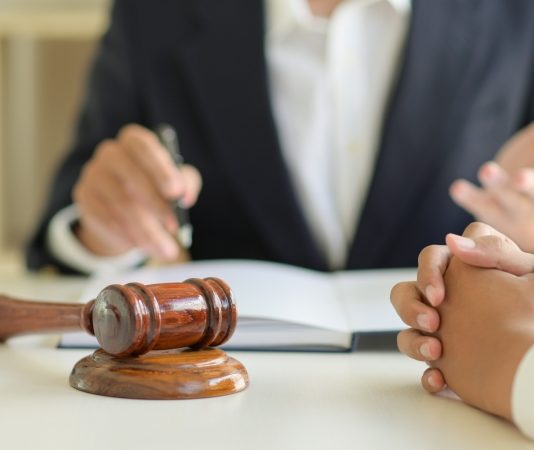 Ce înseamnă “suspiciuni rezonabile” într-o anchetă penală?