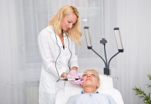 Ce este și cum se aplică consimțământul informat în tratamentele medicale?